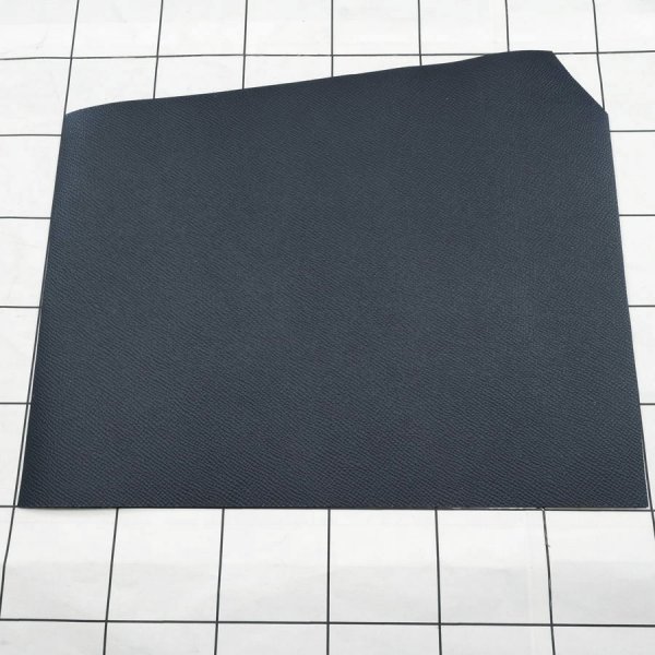 ブルーニュイ  haas アース derby ヴォーエプソン