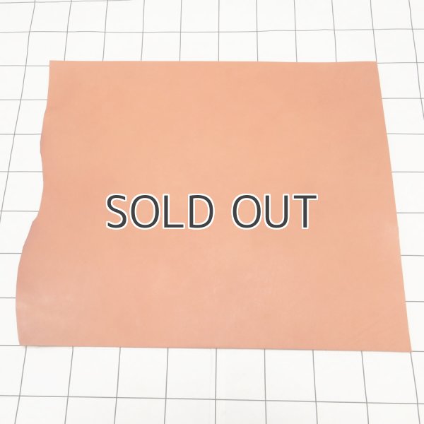 オレンジ2 イタリア ヌメ革 ブレターニャ ペコス 不定形裁ち革 切り革 カットレザー