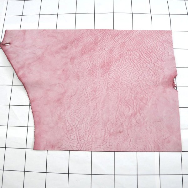 SKA06 マゼンタ2 アラスカ 裁ち革 切り革 カットレザー