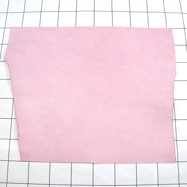 サクラ1 アラスカ 不定形裁ち革 切り革 カットレザー イタリア ヌメ革