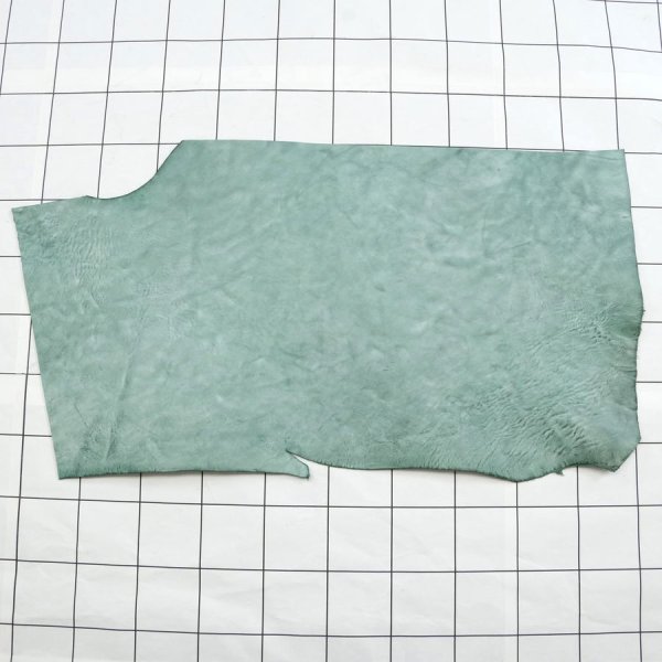 SKA05 グリーン3 アラスカ 裁ち革 切り革 カットレザー