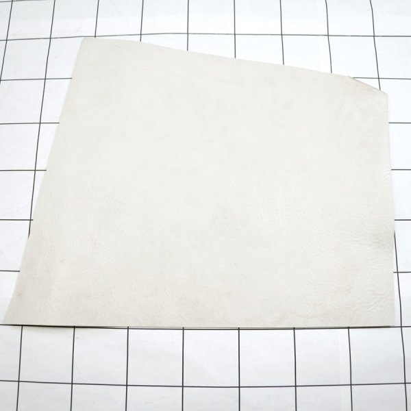 画像1: 不定形裁ち革 「アラスカ」SKA42(BEIGE) (1)