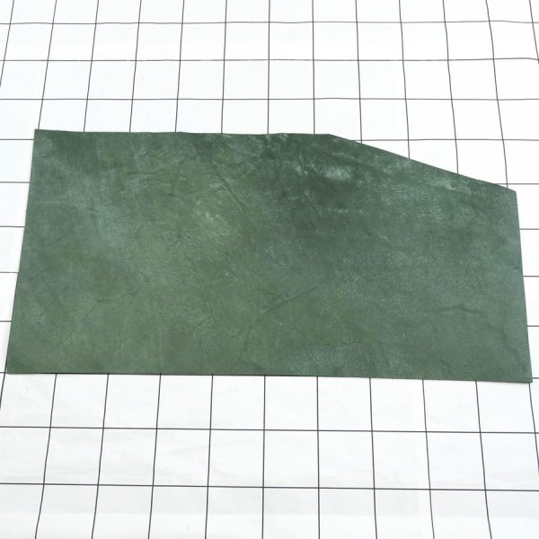 画像1: 不定形裁ち革 「Maya」DarkGreen (1)