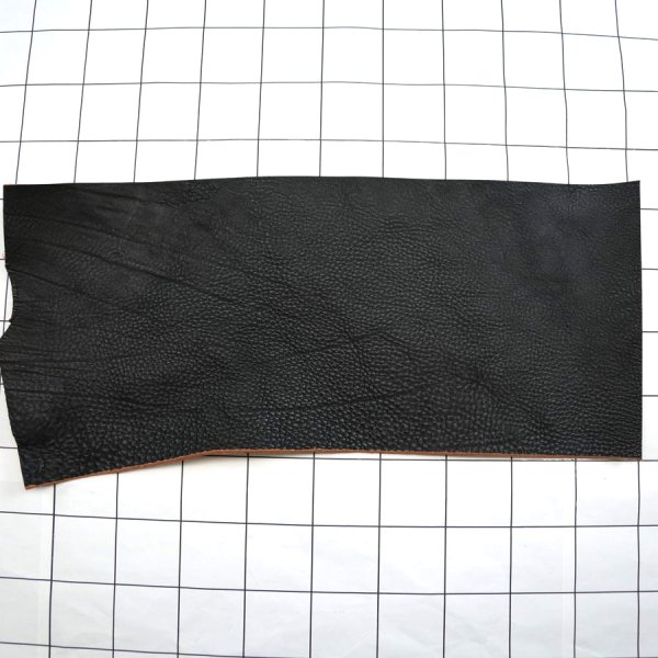 画像1: 不定形裁ち革 「茶芯ワイルドウエスト」 (1)