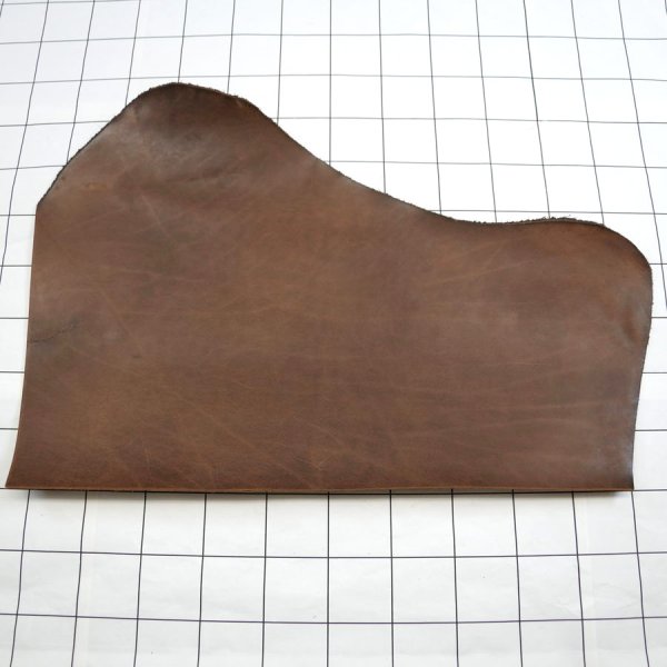 画像1: 不定形裁ち革 「茶芯オールドアメリカ」MOC (1)