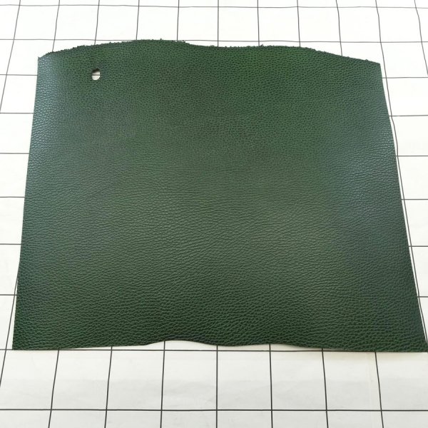 画像1: 不定形裁ち革 「タルトゥーフォ」DeepGreen (1)
