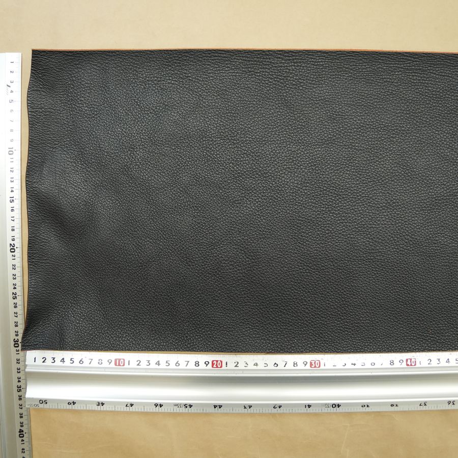 シボ牛茶芯黒左半身