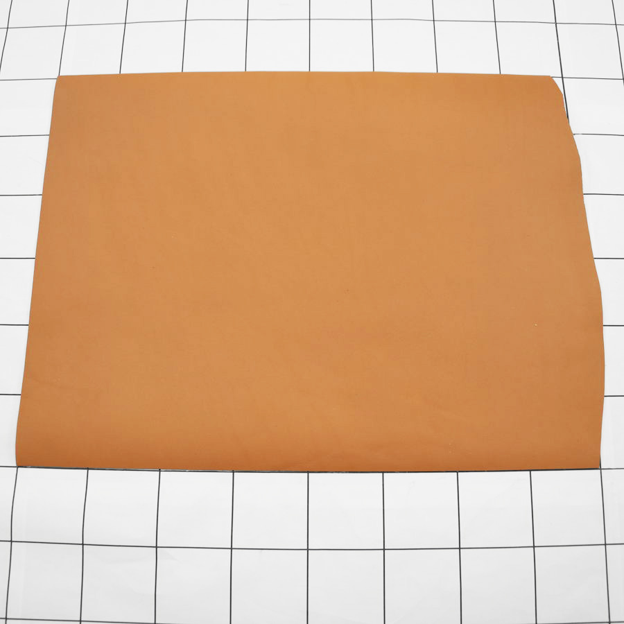 不定形裁ち革 「ツェルマット」